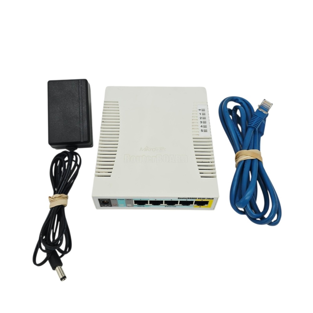 MikroTik RouterBOARD RB951Ui-2HnD SOHO 5-Port Wireless AP Router w/ Cords
